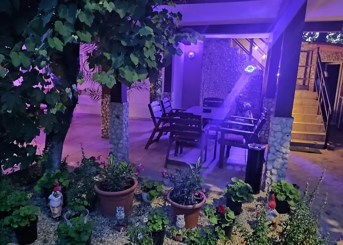 Vila Popoiu Costineşti